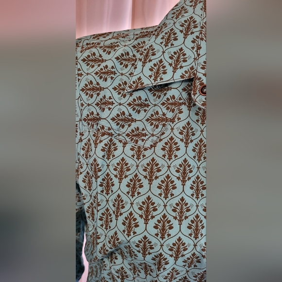 Rockies western pearlized snap button shirt size med - Picture 6 of 8